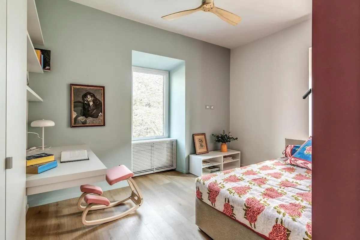 2 Bedroom Apartment Flaminio Vignola Roma Italia