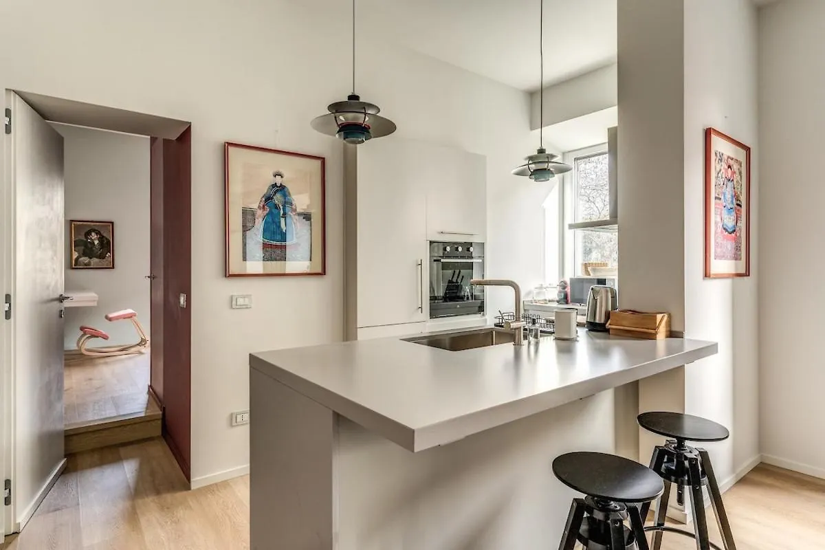 2 Bedroom Apartment Flaminio Vignola Roma